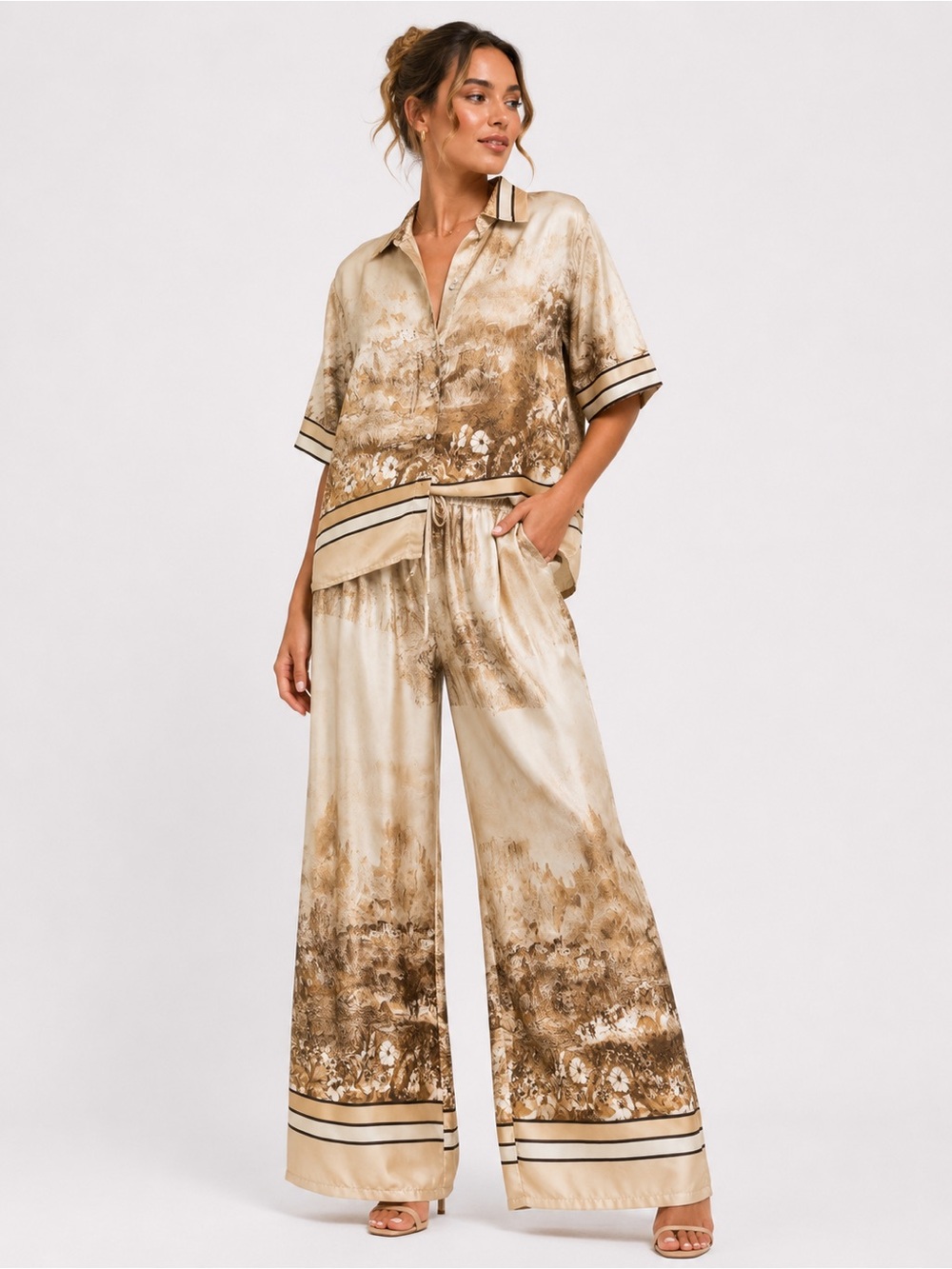 26. NEW Made in Italy 🇮🇹 Italian Silk blend 2 pc set Silky Printed Wide-Leg set